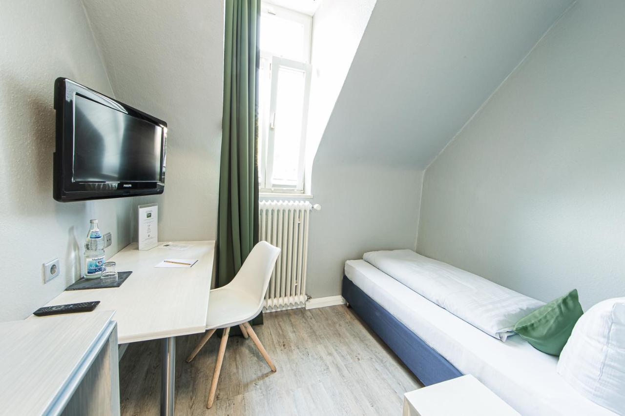Hotel Badischer Hof 3*